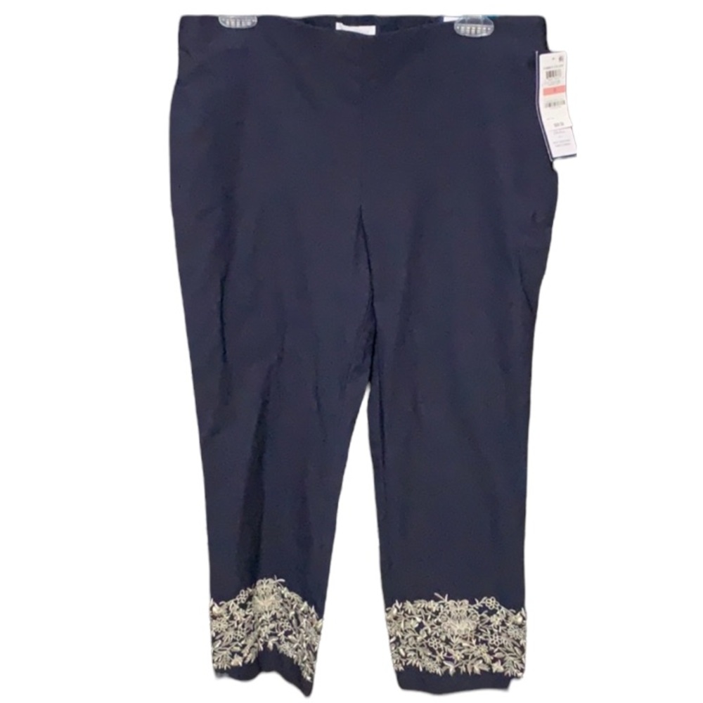 Charter club skinny leg cropped navy blue pants
